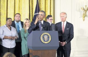 Obama-Guns_safety_376606544