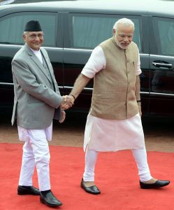 (160221) -- NEW DELHI, Feb. 21, 2016 (Xinhua) -- Indian Prime Minister Narendra Modi (R) welcomes his Nepalese counterpart Khadga Prasad Sharma Oli during ceremonial reception at the Indian Presidential Palace in New Delhi, India, Feb. 20, 2016. Nepal and India on Saturday signed a series of agreements in a bid to improve bilateral ties. (Xinhua/Stringer)
