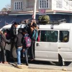 यातायात व्यवसायीको दादागिरी बढ्यो,यात्रु बढी भाडा तिर्न बाध्य