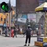 बल्ल ट्राफिक बत्ती मर्मत गरिदै, आधा दर्जन स्थानमा यात्रु प्रतीक्षालय