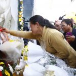 ‘तिम्रो तस्वीर देखाउँदै छोराले ‘बाबुको बुवा’ भन्छ अनि तस्वीरमा म्वाइँ खान्छ’