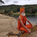 मानव कल्याण लागि क्रिसियनवाट हिन्दु बनेका गोरा साधु ‘स्वामी हनुमान’को संघर्षको मार्मिक कहानी (फोटोफिचर)
