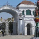पृथ्वीनारायण शाहको सालिक सिंहदरबारअगाडि नराखिएको भए कहाँ हुन्थ्यो ?