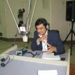 आँखामा सपनाको बिस्कुन छ र मनमा तिमी छ्यौ