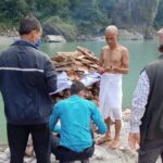 कोरोनाले मृत्यु भएपछि सेनाले गाडेको शव निकालेर ५ महिनापछि दाहसंस्कार