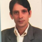 कवि निरौला कविता मार्फत भन्नुहुन्छ “हेर्नुस् समय र समयका पुस्तालाई”