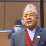 ‘प्रधानमन्त्रीले राजीनामा दिनुपर्थ्यो,म यसकारण प्रधानमन्त्रीको संसद विघटन गर्ने कार्यलाई असंवैधानिक भन्दिनँ’