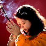 पूजा गर्दा किन बालिन्छ त धूप, कहिल्यै विचार गर्नुभएको छ ?