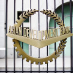 कोरोनाविरुद्धको खोप किन्न एडीबीले नेपाललाई करिब २० अर्ब रुपैयाँ ऋण दिने