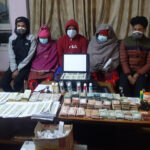 कपनमा पैसा छाप्ने मेसिनसहित पाँच जना पक्राउ, यसरी छापिन्थ्यो नक्कली नोट